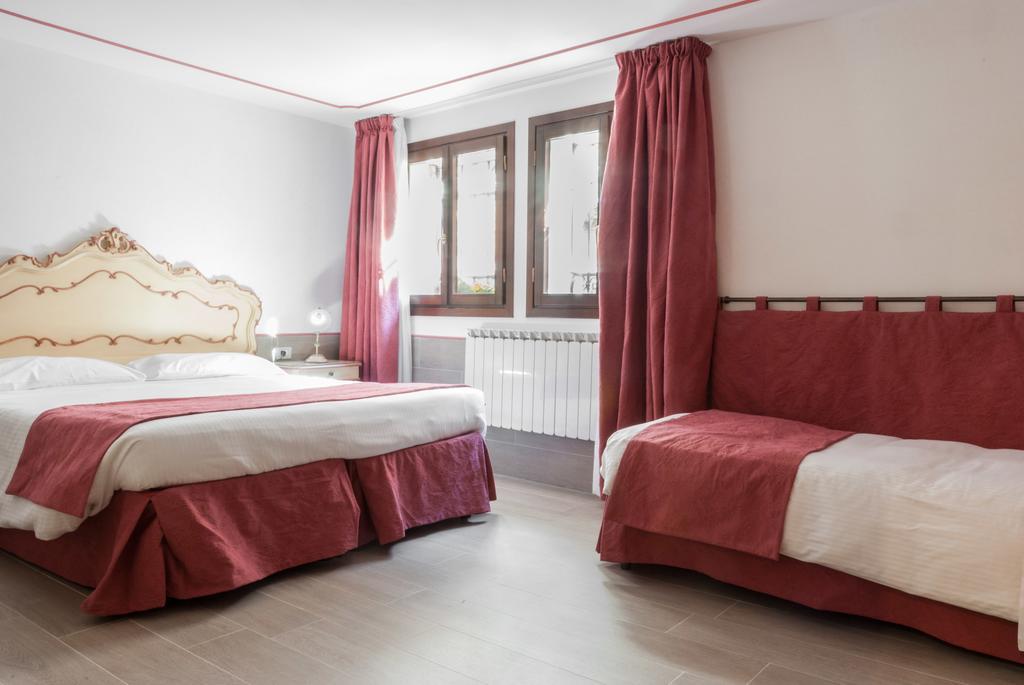 ונציה Ca' San Trovaso - 6 Rooms מראה חיצוני תמונה